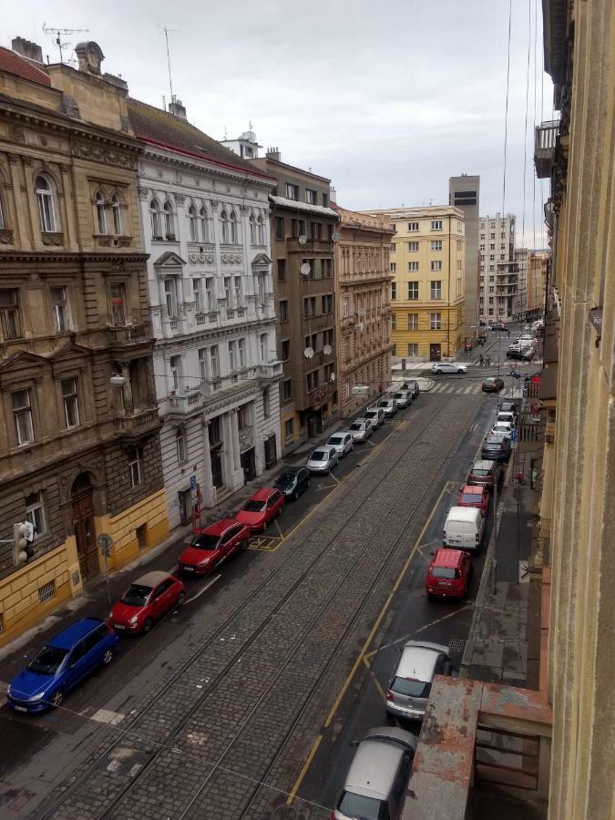 Irmas Ostello *
